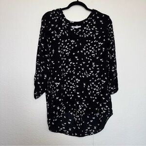 DR2 by Daniel Rainn Women’s Blouse
Size: Large (L)